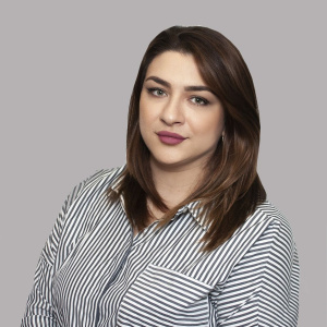 Аделина Сырги