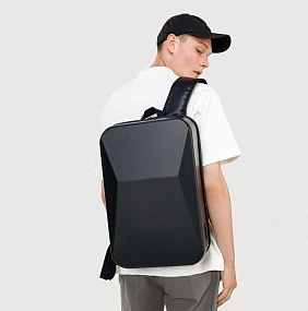 Рюкзак с блокировкой по отпечатку пальца