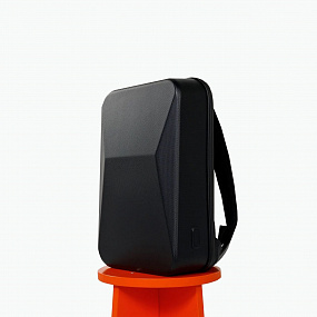 Рюкзак с блокировкой по отпечатку пальца