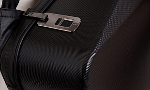 Рюкзак с блокировкой по отпечатку пальца